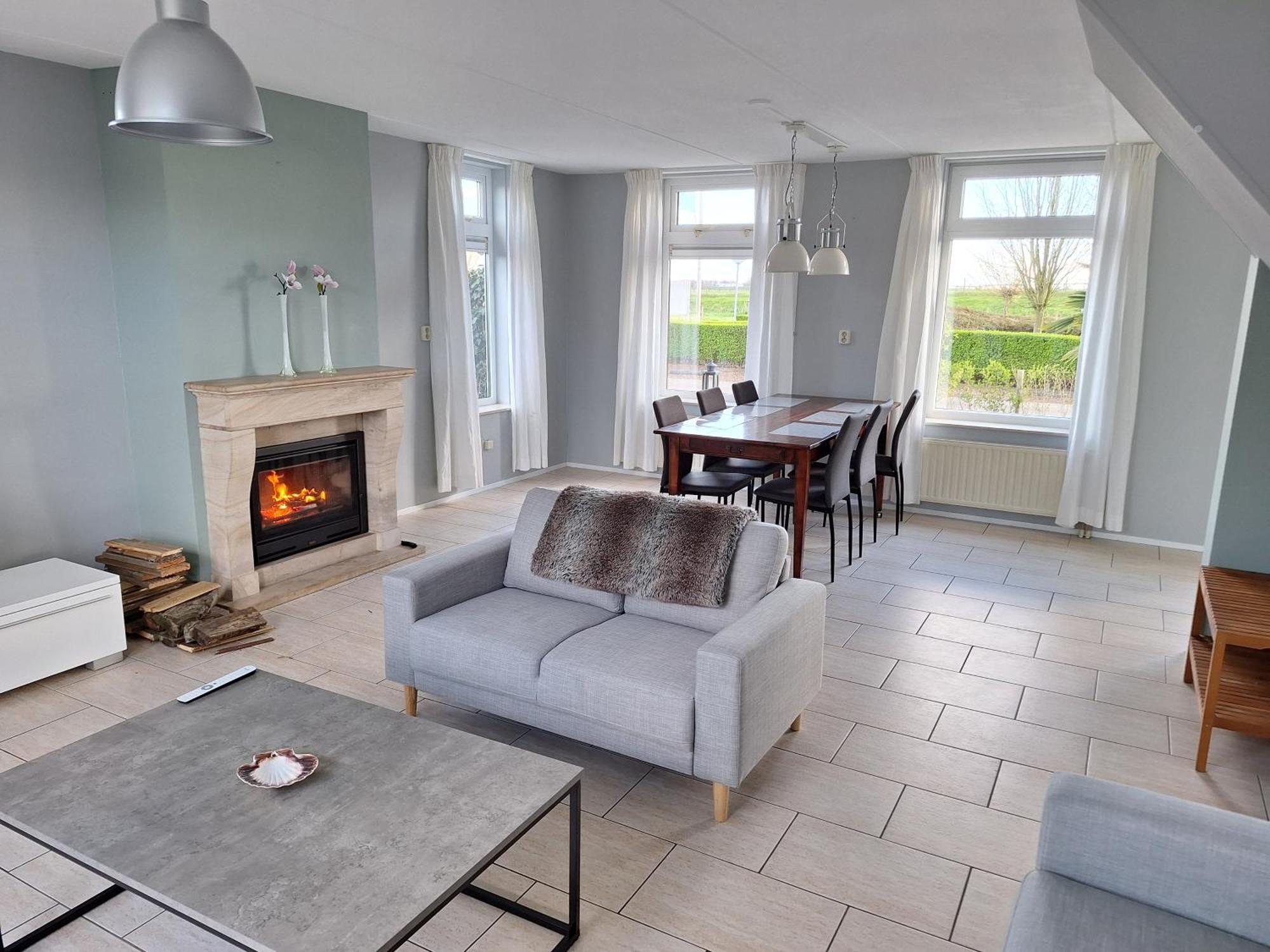 Vrijstaande 5 Pers Vakantie Woning, 3 Slaapkamers Vakantiehuis *